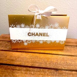 Chanel Gift‎ Box Ribbon Gold New Small